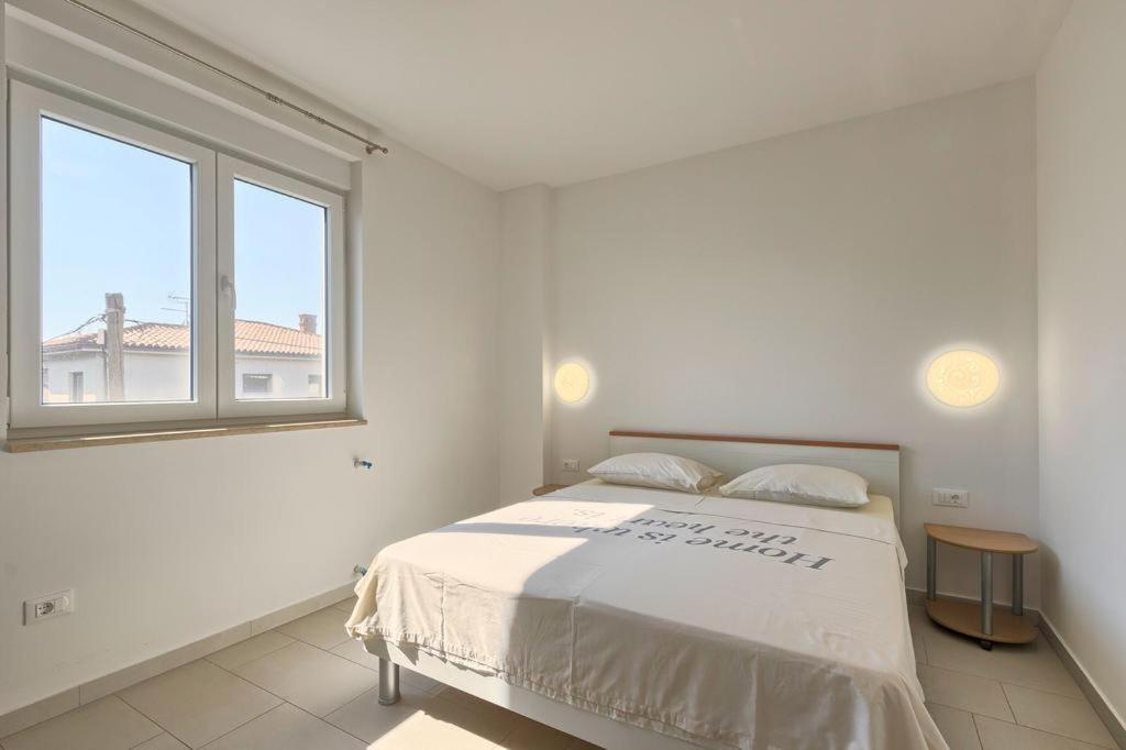 Lovely Fazana Apartments 400M From The Sea Exteriör bild