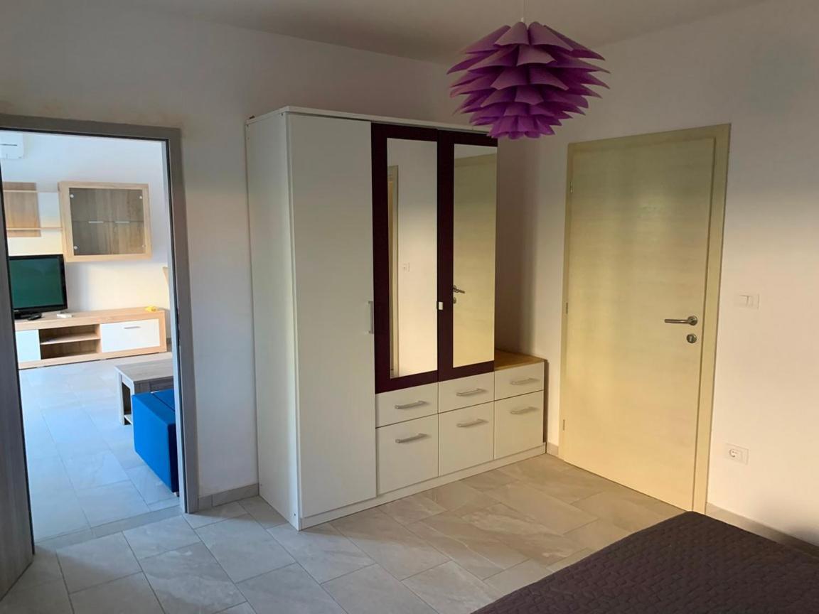 Lovely Fazana Apartments 400M From The Sea Exteriör bild